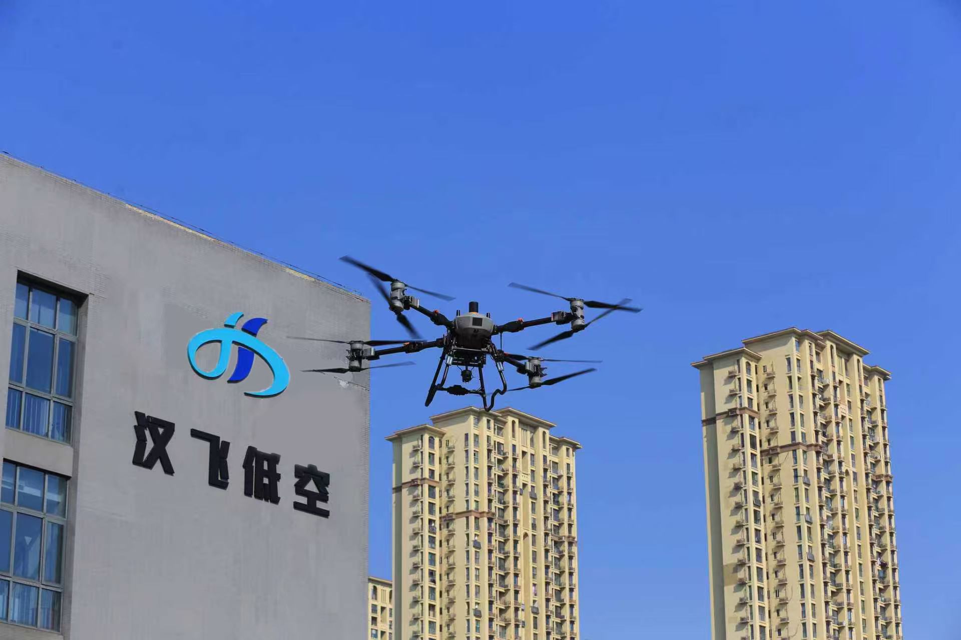 首页关于我们背景